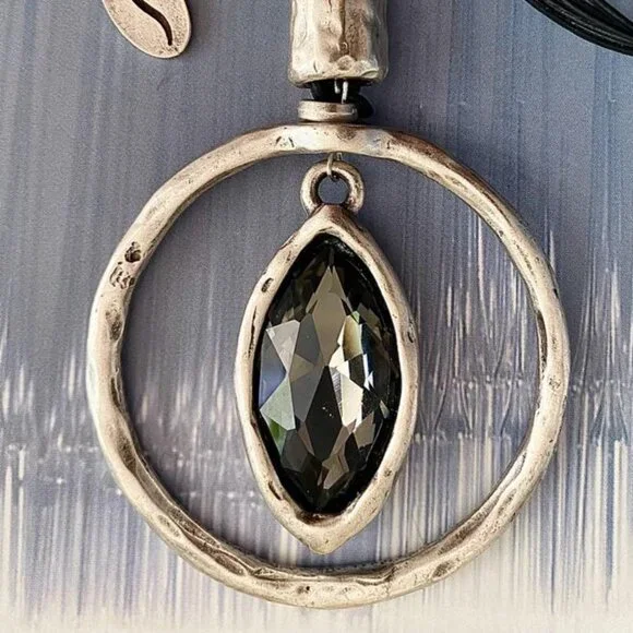 NECKLACE - Picture 5 of 6